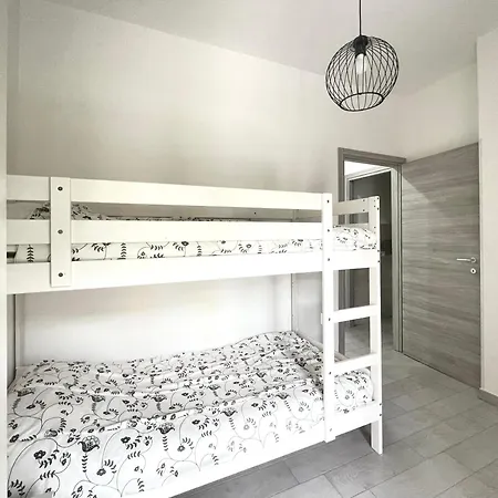 Lido Cincinnato House - Apartment