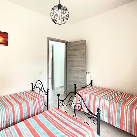 Apartment Lido Cincinnato House - *