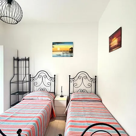 Apartment Lido Cincinnato House -